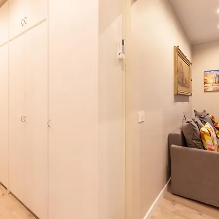 Wonderful 2 Bedrooms Fiera Area - Mirable Pm * Milánó